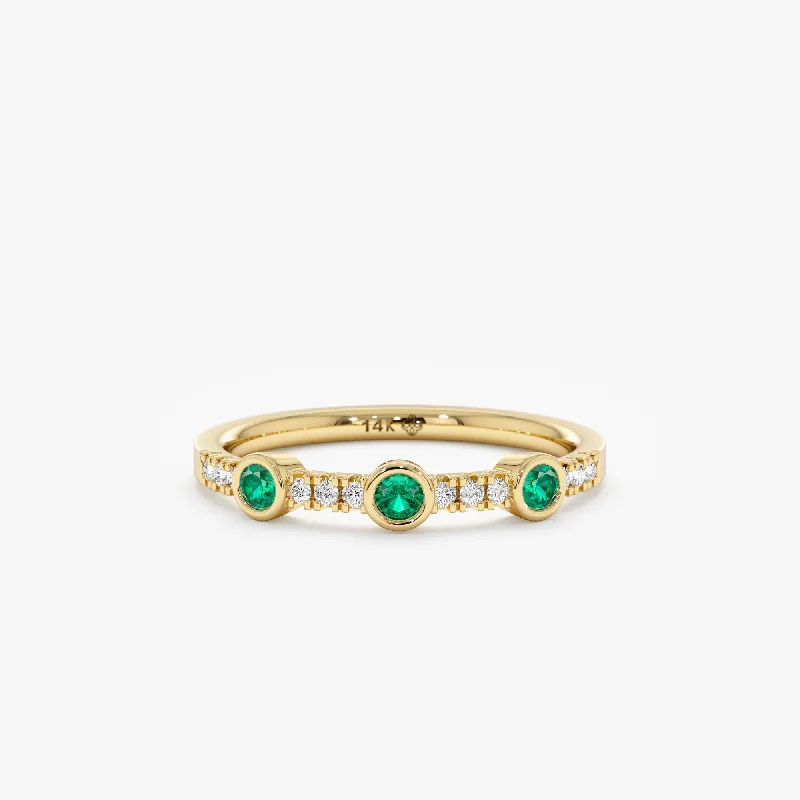 Affordable Glamour – Premium Jewelry At Special Prices Diamond and Round Bezel Emerald Ring, Cameron Affordable Glamour – Premium Jewelry At Special Prices Diamond and Round Bezel Emerald Ring, Cameron