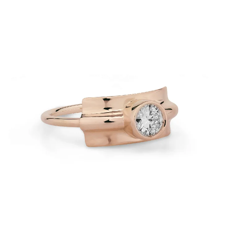 Luxury Meets Affordability – Jewelry Sale Now Live Folded 18K Rosegold Ring w. Diamonds