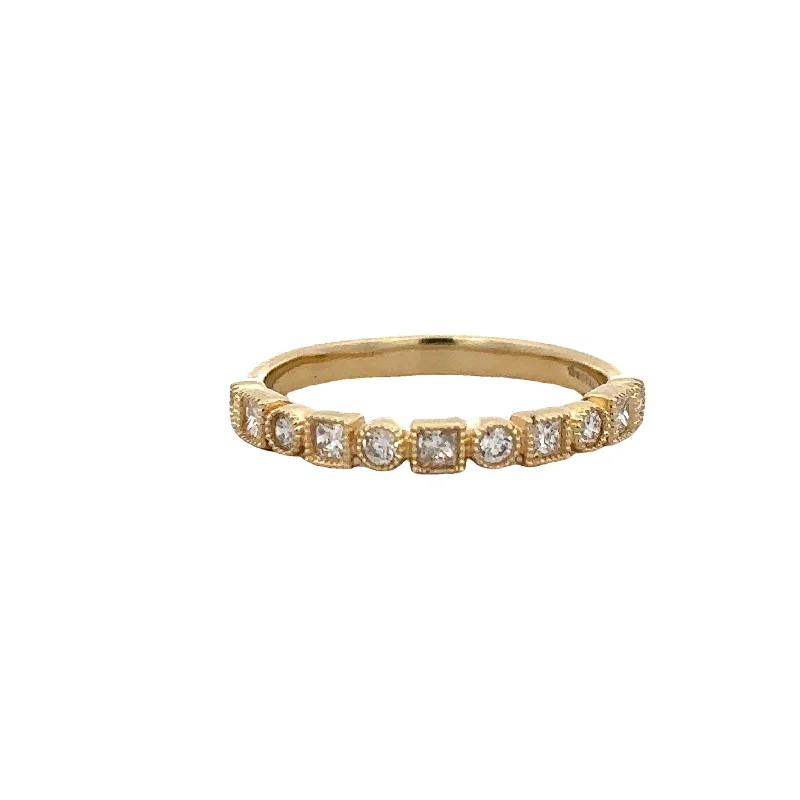 Seasonal Jewelry Deals – Elevate Your Style Princess and Round Brilliant Cut Diamond Band in Yellow Gold Seasonal Jewelry Deals – Elevate Your Style Princess and Round Brilliant Cut Diamond Band in Yellow Gold