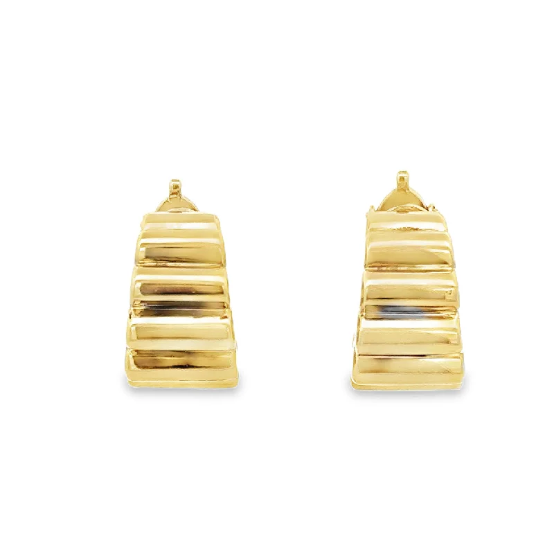 Handcrafted Beauty At Affordable Prices Vintage Shrimp Style Clip-On Earrings in Yellow Gold Handcrafted Beauty At Affordable Prices Vintage Shrimp Style Clip-On Earrings in Yellow Gold