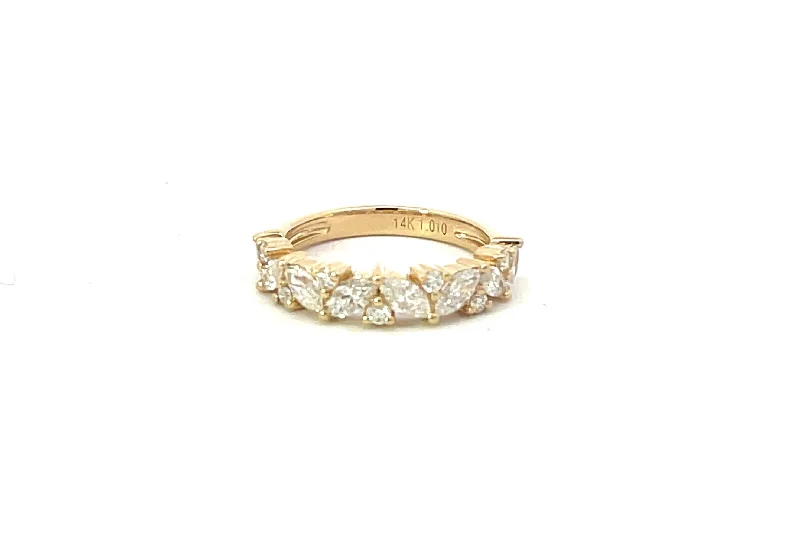 Seasonal Jewelry Deals – Elevate Your Style Marquise and Round Diamond Wedding Band Ring Seasonal Jewelry Deals – Elevate Your Style Marquise and Round Diamond Wedding Band Ring