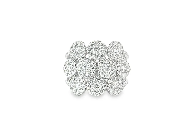 Get Your Favorite Jewelry At The Best Price Diamond Cluster Bubbles Ring