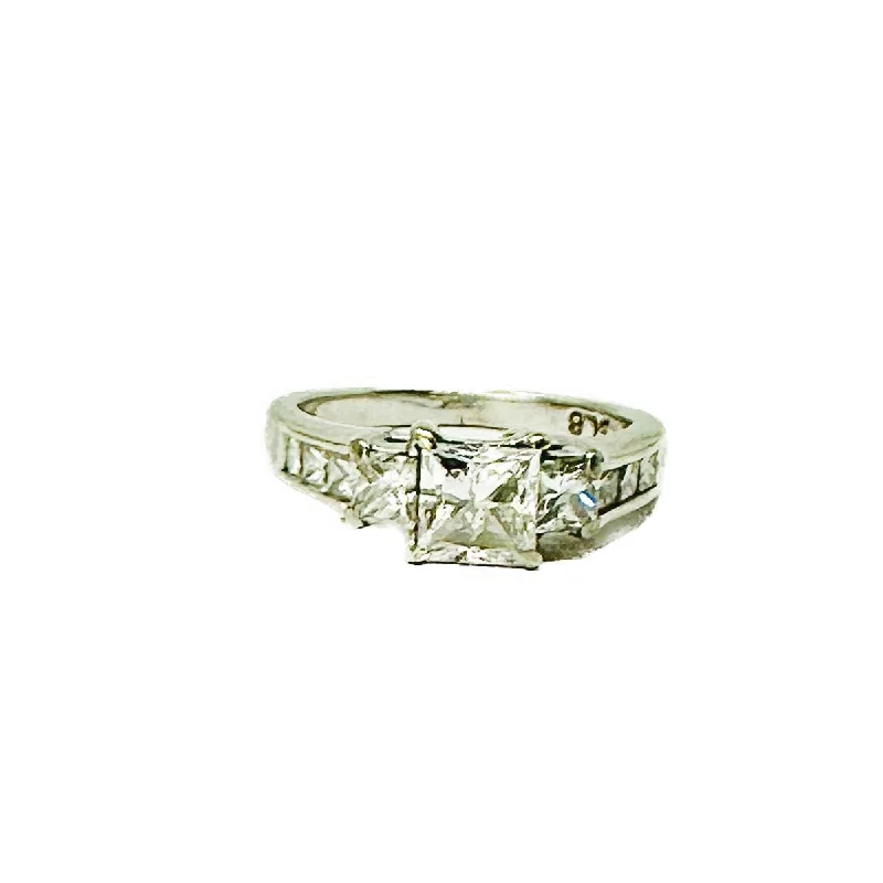 Stunning Jewelry Pieces At The Lowest Prices Ever 18K White Gold Diamond Engagement Ring Stunning Jewelry Pieces At The Lowest Prices Ever 18K White Gold Diamond Engagement Ring