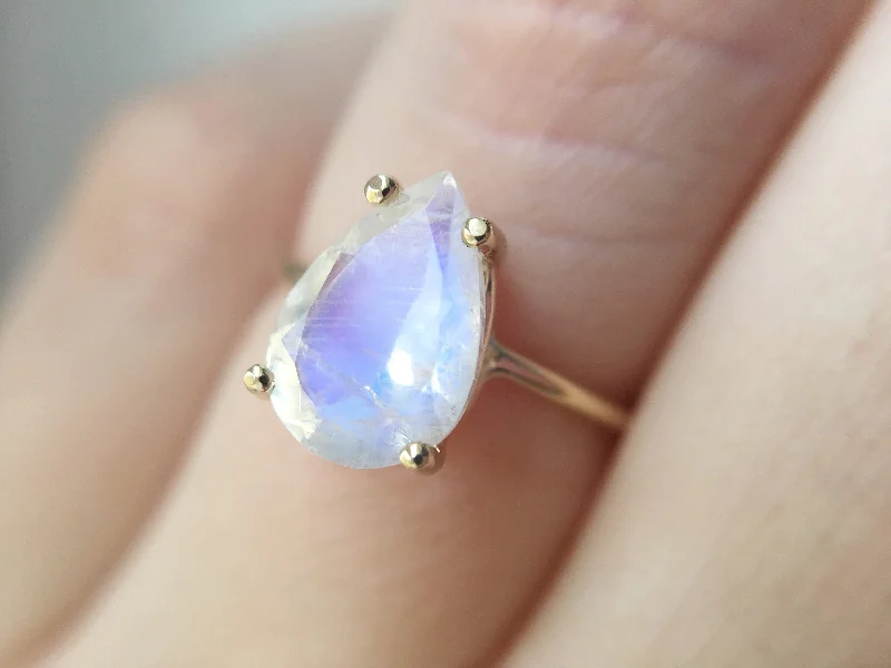 Fashion-Forward Geometric Jewelry For Contemporary Style Moonstone Engagement Ring, 10x7 Pear Cut Fashion-Forward Geometric Jewelry For Contemporary Style Moonstone Engagement Ring, 10x7 Pear Cut