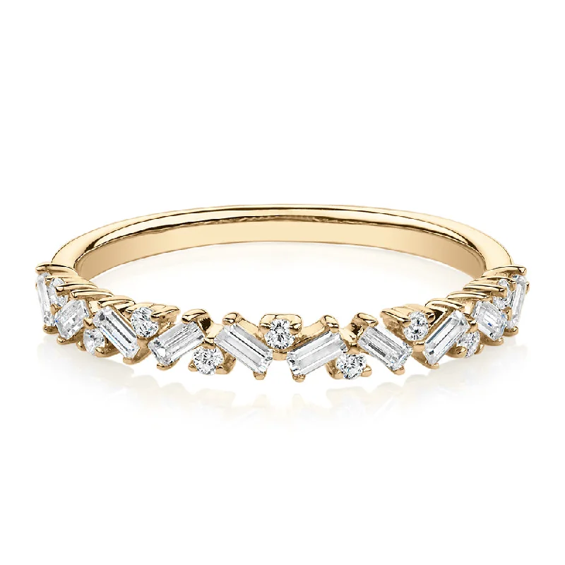 The Biggest Jewelry Sale Of The Year Is Here Dress ring with 0.56 carats* of diamond simulants in 10 carat yellow gold The Biggest Jewelry Sale Of The Year Is Here Dress ring with 0.56 carats* of diamond simulants in 10 carat yellow gold