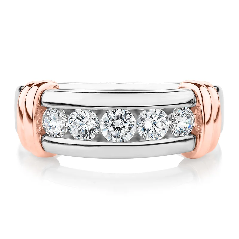 Affordable Luxury Jewelry For Every Occasion Dress ring with 1.01 carats* of diamond simulants in 10 carat rose gold and sterling silver Affordable Luxury Jewelry For Every Occasion Dress ring with 1.01 carats* of diamond simulants in 10 carat rose gold and sterling silver