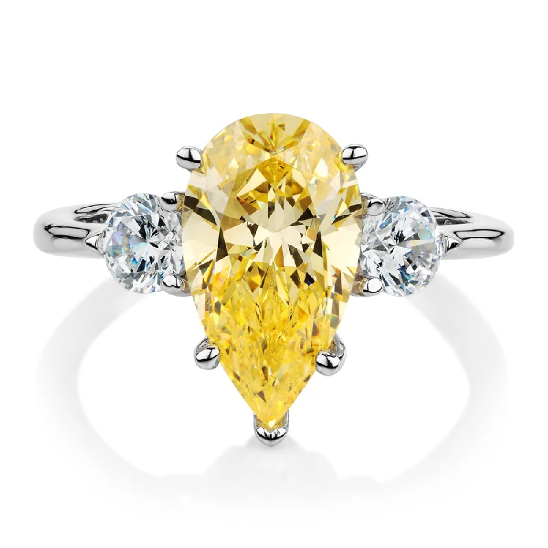 Trending Jewelry Styles Now At Limited-Time Discounts Dress ring with 4.19 carats* of diamond simulants in sterling silver Trending Jewelry Styles Now At Limited-Time Discounts Dress ring with 4.19 carats* of diamond simulants in sterling silver
