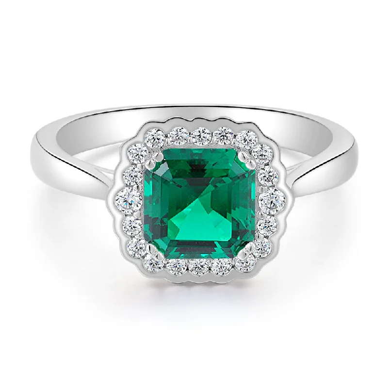Jewelry Clearance Event – Last Chance For Stunning Deals Dress ring with emerald simulant in sterling silver Jewelry Clearance Event – Last Chance For Stunning Deals Dress ring with emerald simulant in sterling silver