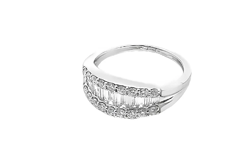 Everyday Jewelry Essentials Now On Sale Tapered Round & Baguette Wedding Band Ring