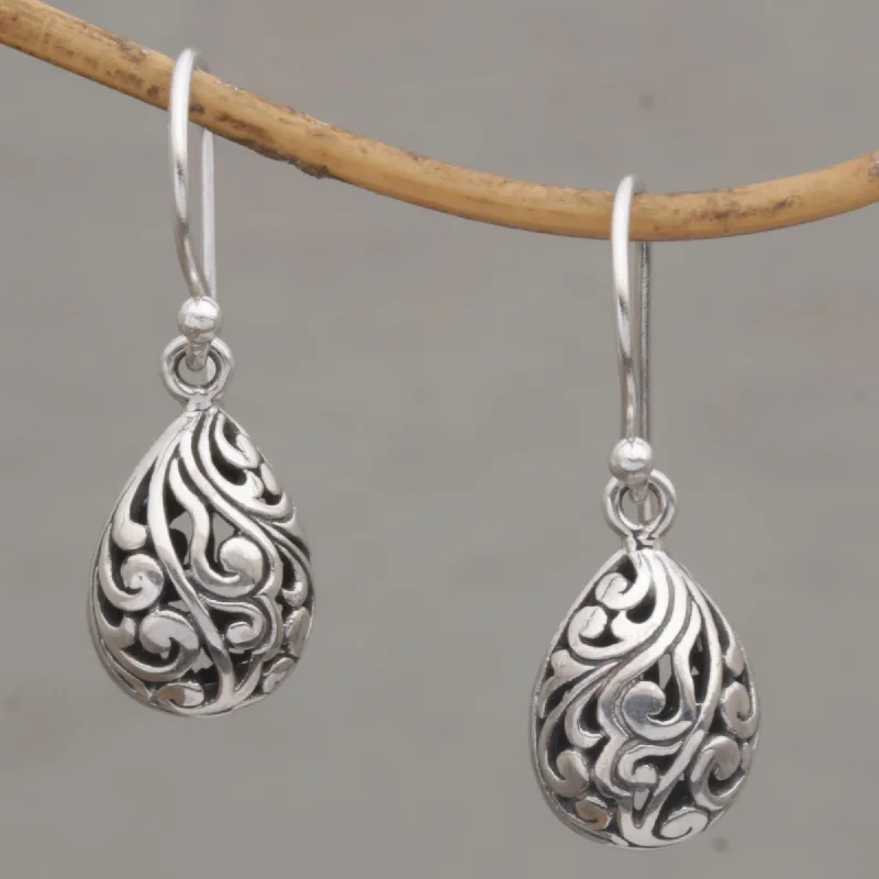 Romantic Heart-Shaped Jewelry For Special Gifts Envelop Eternity Hand Crafted Balinese Sterling Silver Dangle Earrings Romantic Heart-Shaped Jewelry For Special Gifts Envelop Eternity Hand Crafted Balinese Sterling Silver Dangle Earrings