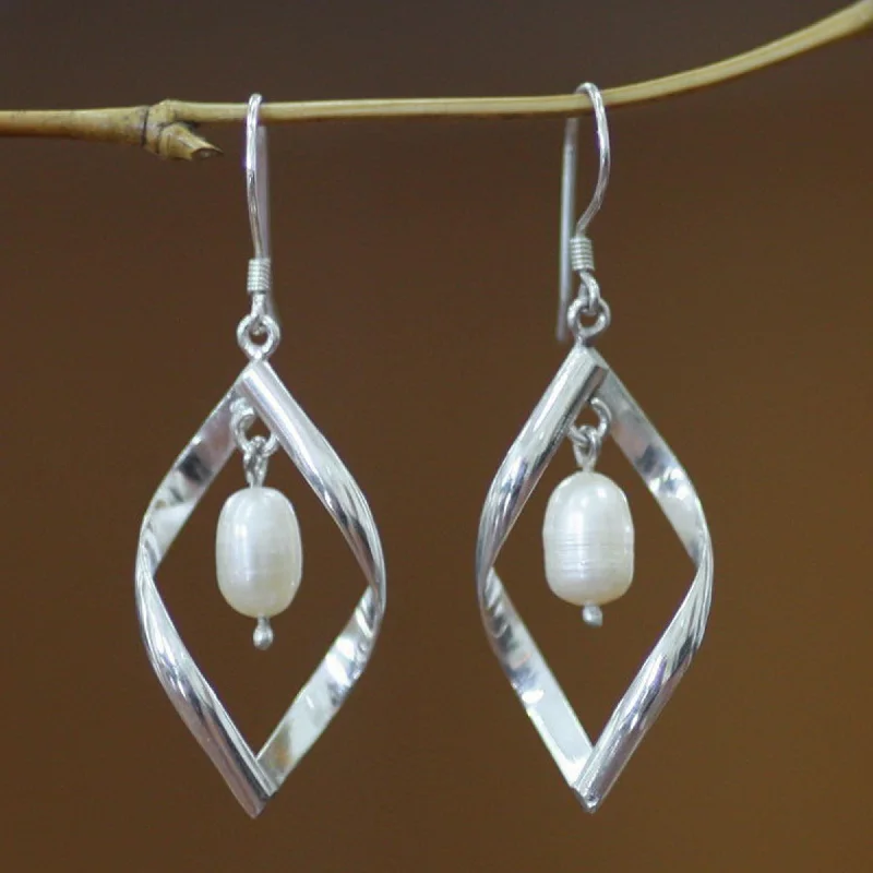 Seasonal Jewelry Deals – Elevate Your Style Infinite White Pearl dangle earrings