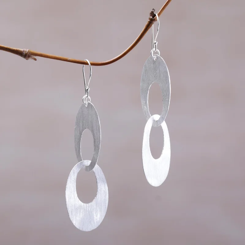 Huge Savings On Timeless Jewelry Collections Loving Bond Sterling Silver Modern Circle Dangle Earrings from Indonesia Huge Savings On Timeless Jewelry Collections Loving Bond Sterling Silver Modern Circle Dangle Earrings from Indonesia
