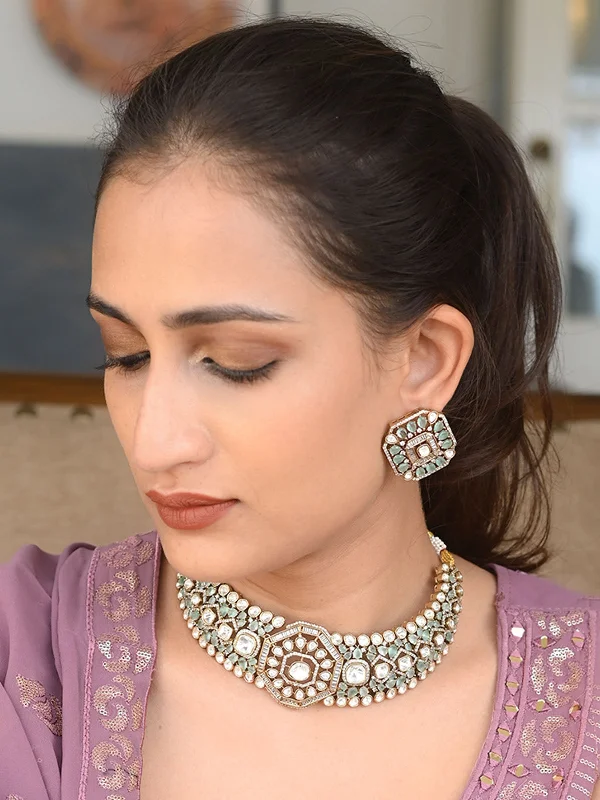 Don't Miss These Dazzling Jewelry Discounts Odette Sea Green Mixed Metal Embellished Gold Plated Neckpiece Set For Women Don't Miss These Dazzling Jewelry Discounts Odette Sea Green Mixed Metal Embellished Gold Plated Neckpiece Set For Women