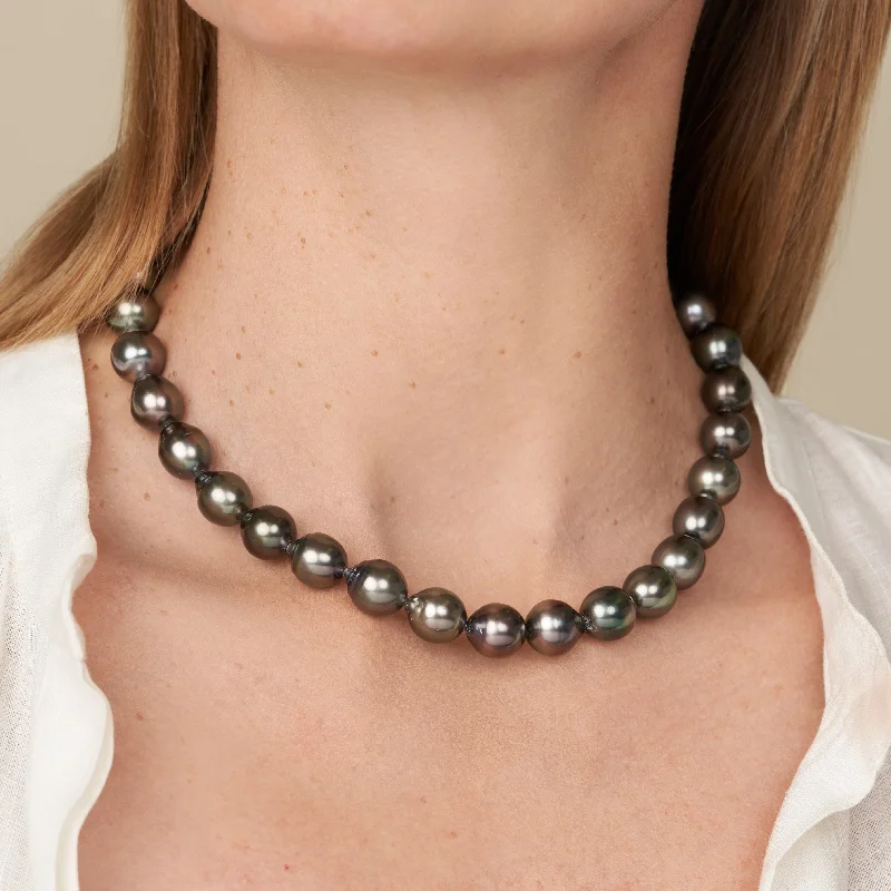 Trending Jewelry Now Available At Exclusive Prices 11.1-11.9 mm AA+/AAA Tahitian Drop Pearl Necklace Trending Jewelry Now Available At Exclusive Prices 11.1-11.9 mm AA+/AAA Tahitian Drop Pearl Necklace