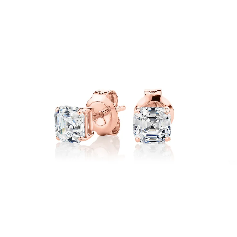 Exclusive Jewelry Sale – Grab Timeless Pieces Now Asscher stud earrings with 1 carats* of diamond simulants in 10 carat rose gold Exclusive Jewelry Sale – Grab Timeless Pieces Now Asscher stud earrings with 1 carats* of diamond simulants in 10 carat rose gold