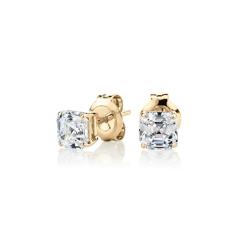 Shop Fine Jewelry With Exclusive Savings Asscher stud earrings with 1 carats* of diamond simulants in 10 carat yellow gold Shop Fine Jewelry With Exclusive Savings Asscher stud earrings with 1 carats* of diamond simulants in 10 carat yellow gold