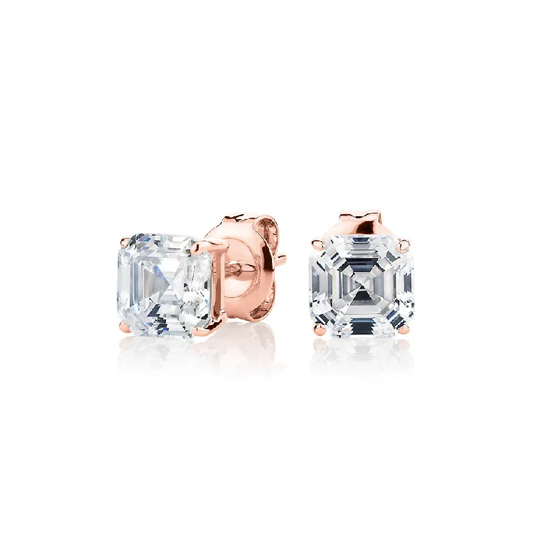 Handcrafted Beauty At Affordable Prices Asscher stud earrings with 2 carats* of diamond simulants in 10 carat rose gold Handcrafted Beauty At Affordable Prices Asscher stud earrings with 2 carats* of diamond simulants in 10 carat rose gold