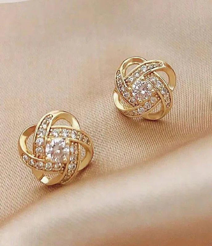Big Discounts On Elegant Jewelry Collections Beautiful Dainty Gold or Silver and Crystal Twist Stud Earrings Big Discounts On Elegant Jewelry Collections Beautiful Dainty Gold or Silver and Crystal Twist Stud Earrings