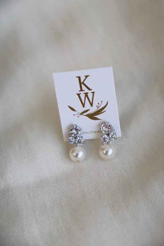 Elegant Rose Gold Jewelry For A Stylish Touch DAHLIA STUD EARRINGS