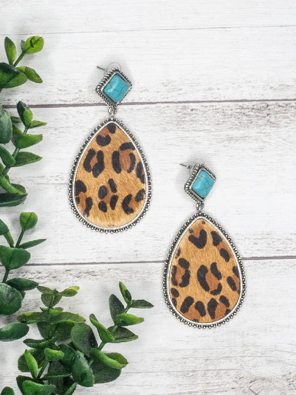 Unmissable Jewelry Sale – Shop Before It's Too Late Diva Like Dolly Leopard Teardrop Stud Earrings Unmissable Jewelry Sale – Shop Before It's Too Late Diva Like Dolly Leopard Teardrop Stud Earrings