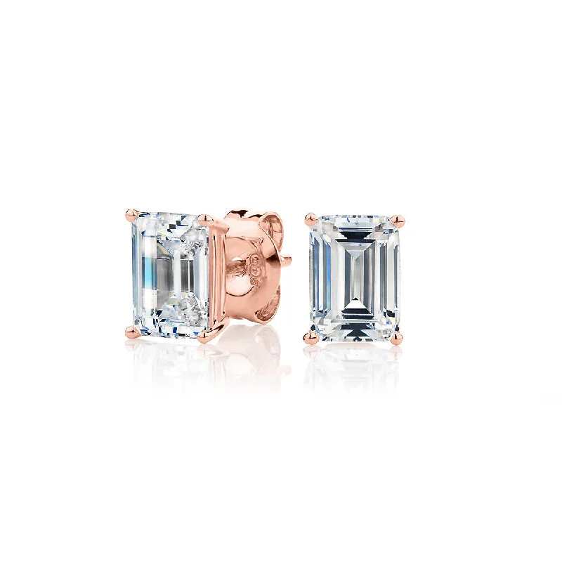 Unmissable Jewelry Sale – Shop Before It's Too Late Emerald Cut stud earrings with 2 carats* of diamond simulants in 10 carat rose gold Unmissable Jewelry Sale – Shop Before It's Too Late Emerald Cut stud earrings with 2 carats* of diamond simulants in 10 carat rose gold