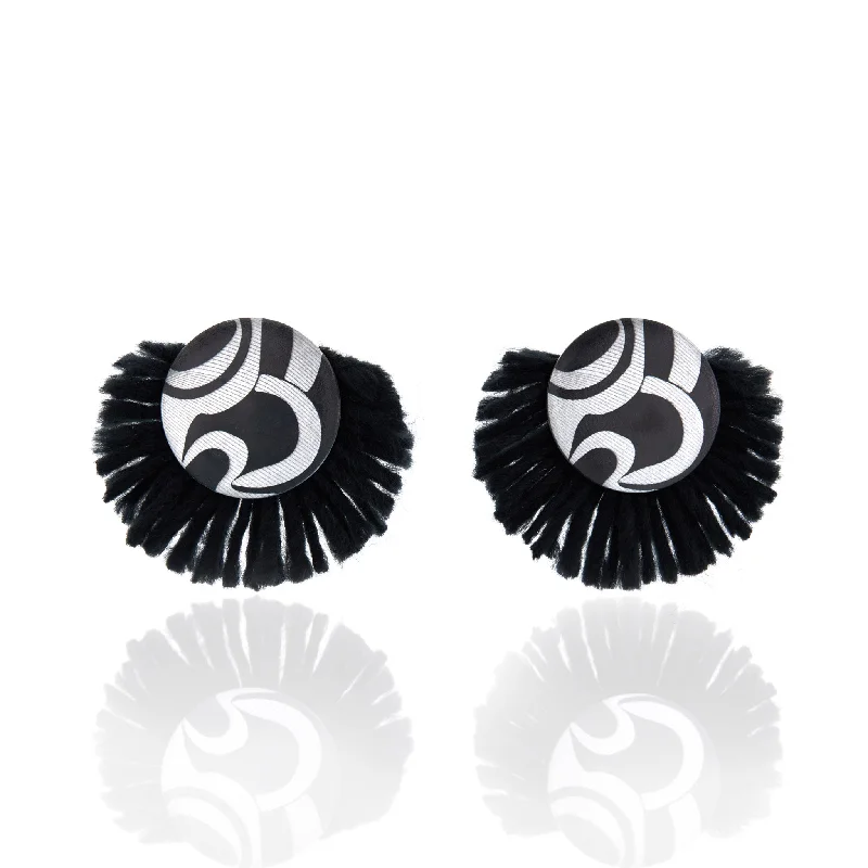 Special Jewelry Deals – Upgrade Your Collection Guelah Wooden Earrings - Black