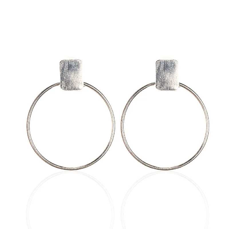 Must-Have Jewelry At Unbelievable Discounts Hannah Hoops - Silver