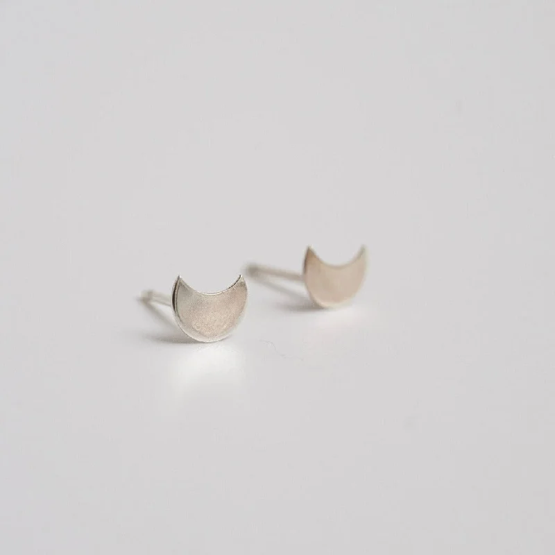 Elegant Rose Gold Jewelry For A Stylish Touch Crescent Moon Stud Earrings in Sterling Silver Elegant Rose Gold Jewelry For A Stylish Touch Crescent Moon Stud Earrings in Sterling Silver