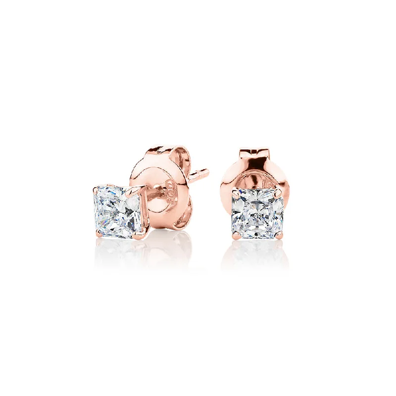Sparkle For Less – Shop Our Limited-Time Jewelry Deals Princess Cut stud earrings with 0.5 carats* of diamond simulants in 10 carat rose gold Sparkle For Less – Shop Our Limited-Time Jewelry Deals Princess Cut stud earrings with 0.5 carats* of diamond simulants in 10 carat rose gold