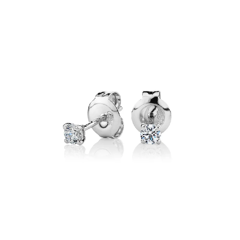 Premium Diamond Jewelry At Once-In-A-Lifetime Discounts Round Brilliant stud earrings with 0.15 carats* of diamond simulants in 10 carat white gold Premium Diamond Jewelry At Once-In-A-Lifetime Discounts Round Brilliant stud earrings with 0.15 carats* of diamond simulants in 10 carat white gold