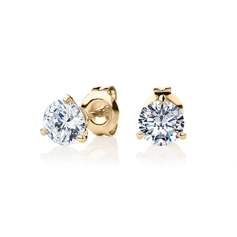 Affordable Luxury Jewelry For Every Occasion Round Brilliant stud earrings with 1.52 carats* of diamond simulants in 10 carat yellow gold Affordable Luxury Jewelry For Every Occasion Round Brilliant stud earrings with 1.52 carats* of diamond simulants in 10 carat yellow gold
