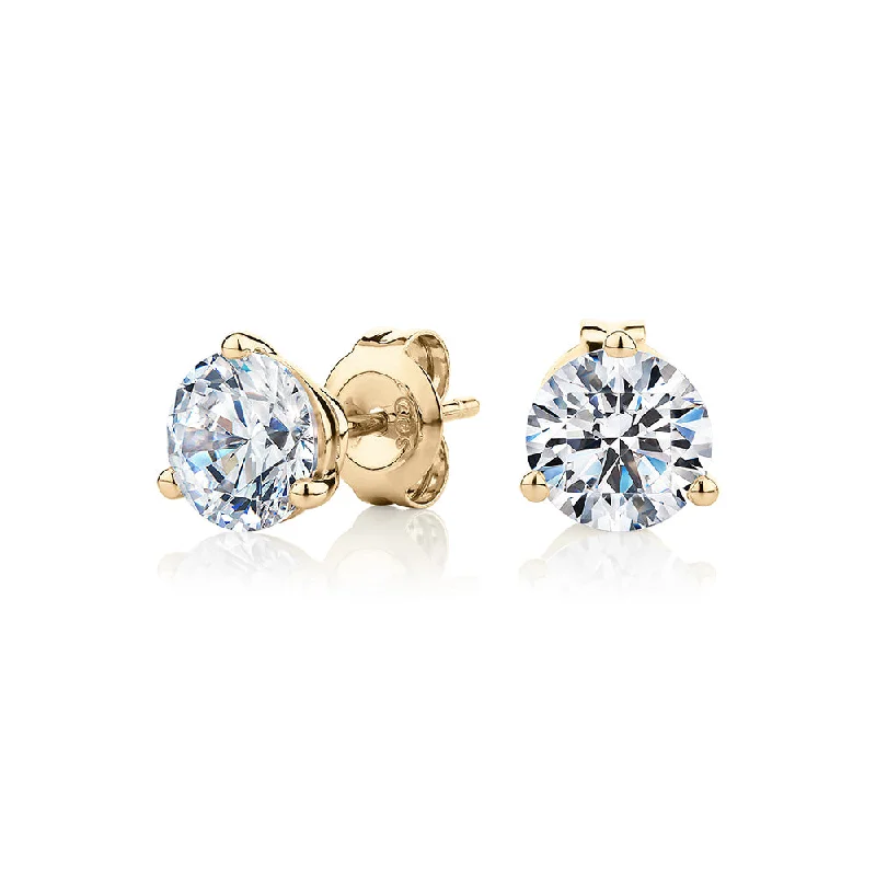Personalized Jewelry Sale – Unique Gifts At Low Prices Round Brilliant stud earrings with 2.06 carats* of diamond simulants in 10 carat yellow gold Personalized Jewelry Sale – Unique Gifts At Low Prices Round Brilliant stud earrings with 2.06 carats* of diamond simulants in 10 carat yellow gold
