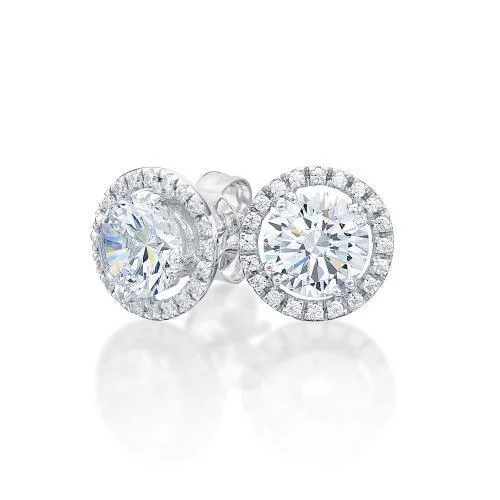 Shop Trending Jewelry With Exclusive Savings Round Brilliant stud earrings with 2.26 carats* of diamond simulants in 10 carat white gold Shop Trending Jewelry With Exclusive Savings Round Brilliant stud earrings with 2.26 carats* of diamond simulants in 10 carat white gold