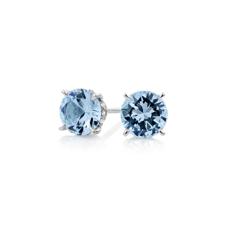 Stunning Jewelry At Even More Stunning Prices Round Brilliant stud earrings with blue topaz simulants in sterling silver Stunning Jewelry At Even More Stunning Prices Round Brilliant stud earrings with blue topaz simulants in sterling silver