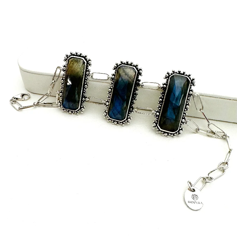 Unmissable Jewelry Sale – Shop Before It's Too Late 3 Stone Brilliant Baguettes Bracelets - Labradorite Unmissable Jewelry Sale – Shop Before It's Too Late 3 Stone Brilliant Baguettes Bracelets - Labradorite
