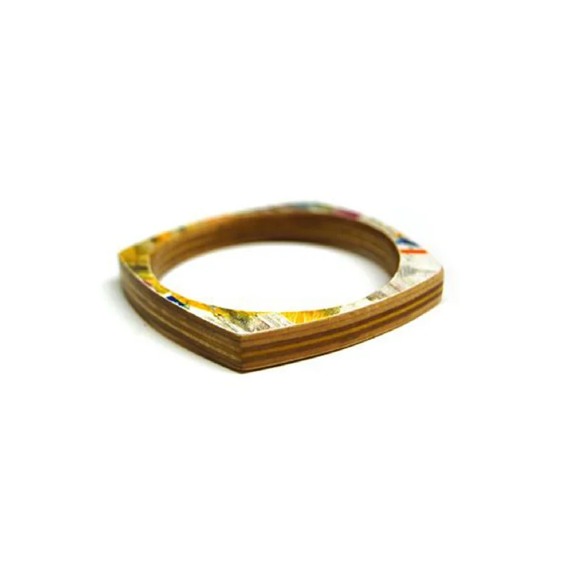High-End Sparkle, Low-End Prices – Shop Now Boxcar Bangle