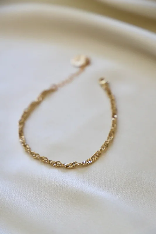 Clearance Sale On High-End Jewelry Collections CHARLIE TWISTED BRACELET