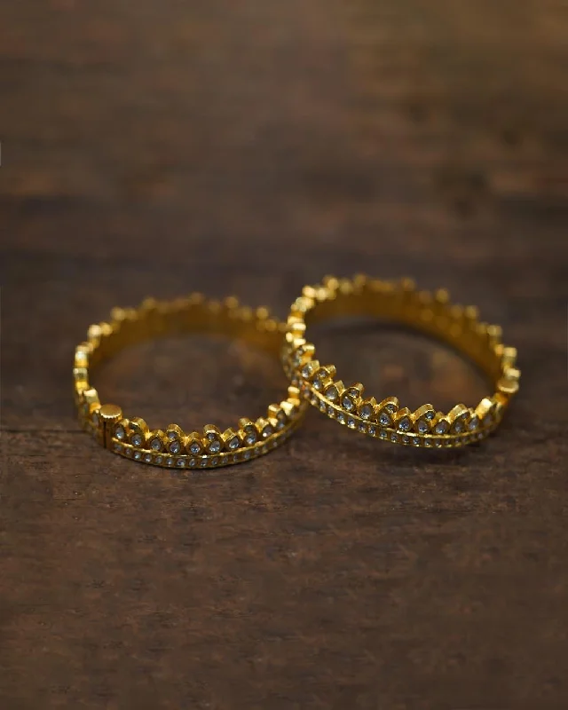 Jewelry Clearance Event – Last Chance For Stunning Deals Dor Bangles