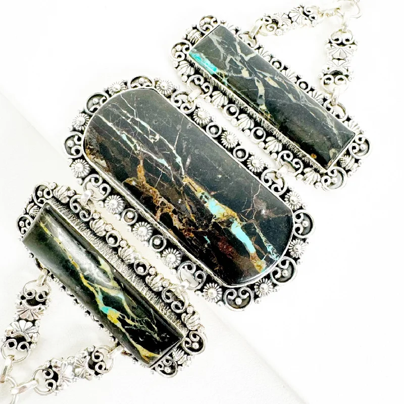 Shop Dazzling Jewelry At The Best Prices Hurricane Ribbon Blackjack Statement Bracelet Shop Dazzling Jewelry At The Best Prices Hurricane Ribbon Blackjack Statement Bracelet