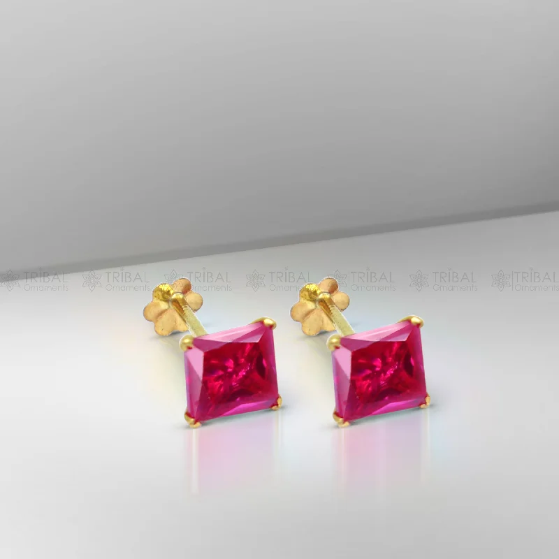 14Kt yellow gold pink diamond stud earring for unisex er197