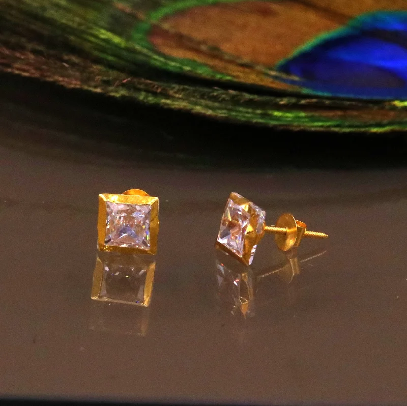 Sparkle For Less – Shop Jewelry Deals Now 18 karat yellow gold handmade amazing square shape cubic zircon stone stud earring unisex jewelry er89 Sparkle For Less – Shop Jewelry Deals Now 18 karat yellow gold handmade amazing square shape cubic zircon stone stud earring unisex jewelry er89