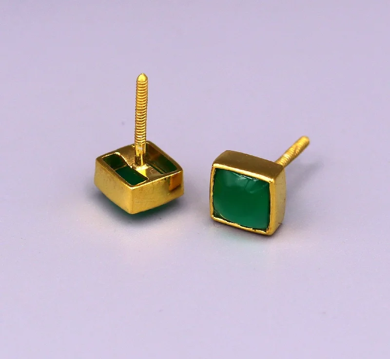 Your Dream Jewelry At Dream Prices – Shop Now 22 kt yellow gold handmade fabulous green stone stud earring unisex gifting jewelry excellent design stud Your Dream Jewelry At Dream Prices – Shop Now 22 kt yellow gold handmade fabulous green stone stud earring unisex gifting jewelry excellent design stud