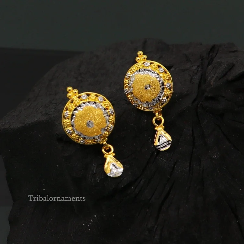 Luxury Jewelry At Budget-Friendly Prices – Grab Yours Now 22Kt yellow gold handmade Stylish designer fancy earring, gorgeous brides gift daily use best gifting stud earring, charm jewelry ear129 Luxury Jewelry At Budget-Friendly Prices – Grab Yours Now 22Kt yellow gold handmade Stylish designer fancy earring, gorgeous brides gift daily use best gifting stud earring, charm jewelry ear129
