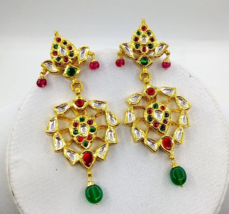 Delicate Crystal Jewelry For Sophisticated Charm 22kt yellow gold handmade vintage antique kundan jadau stone earrings Fabulous wedding anniversary gifting women's jewelry set19 Delicate Crystal Jewelry For Sophisticated Charm 22kt yellow gold handmade vintage antique kundan jadau stone earrings Fabulous wedding anniversary gifting women's jewelry set19