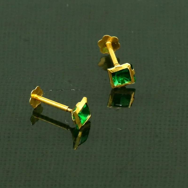 3MM OR 4mm single Green stone 18kt yellow gold handmade square shape fabulous screw back stud earring or nose pin unisex jewelry er121