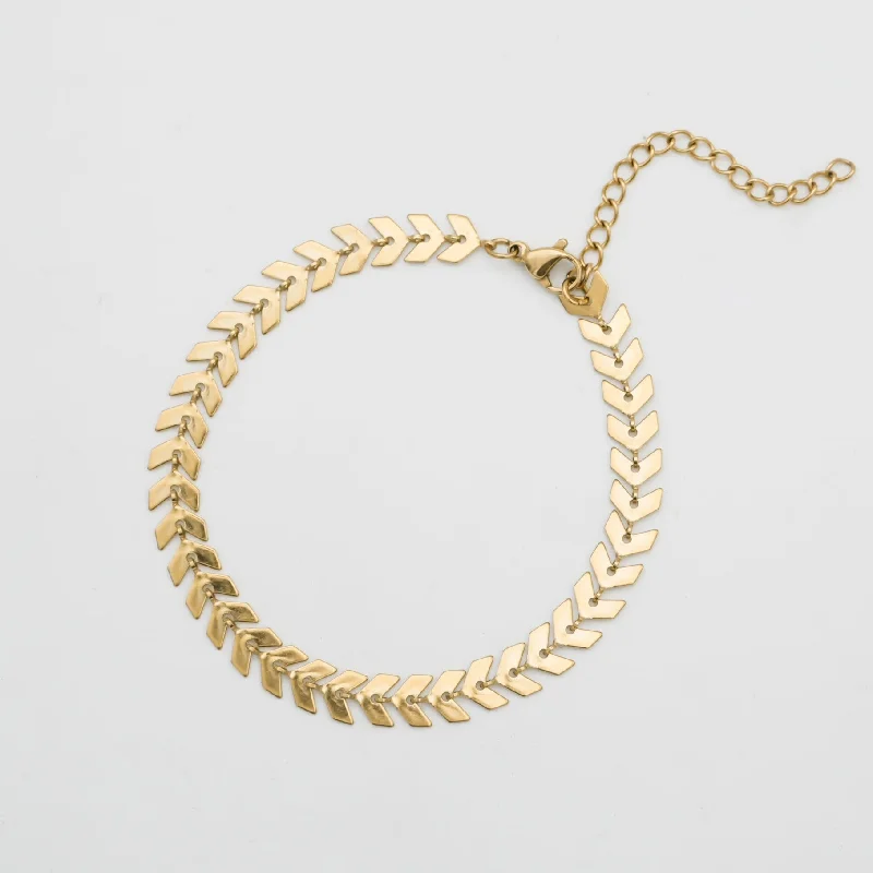 Timeless Jewelry Styles At Wallet-Friendly Prices Aria Arrow Anklet