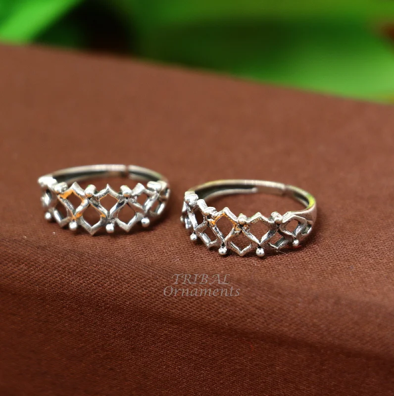 Exclusive Gemstone Jewelry Markdowns – Shop Now 925 sterling silver handcrafted unique design vintage ethnic design brides toe ring for girl's women's ytr27 Exclusive Gemstone Jewelry Markdowns – Shop Now 925 sterling silver handcrafted unique design vintage ethnic design brides toe ring for girl's women's ytr27