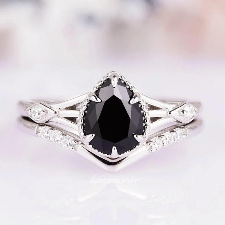 Affordable Glamour – Premium Jewelry At Special Prices Celtic Black Onyx Ring Set- 925 Sterling Silver Affordable Glamour – Premium Jewelry At Special Prices Celtic Black Onyx Ring Set- 925 Sterling Silver