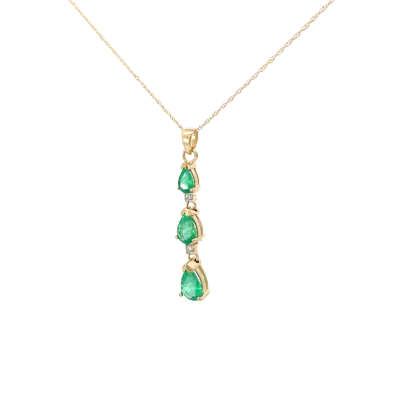 Accessorize For Less – Luxury Jewelry At Affordable Prices Emerald Diamond Dangle Pendant Necklace Accessorize For Less – Luxury Jewelry At Affordable Prices Emerald Diamond Dangle Pendant Necklace