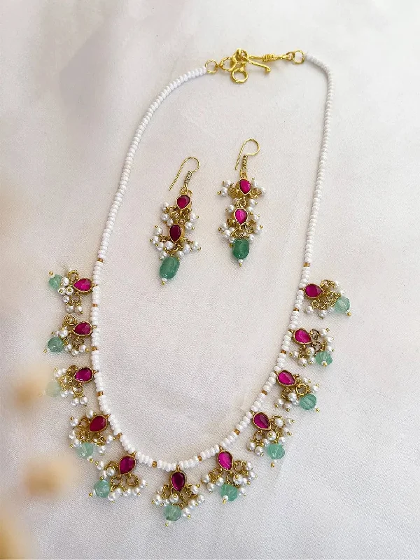 Flash Sale On Exquisite Jewelry – Don't Miss Out Gold Tone Pink Green Pearl Beaded Kundan Jadau Necklace Set